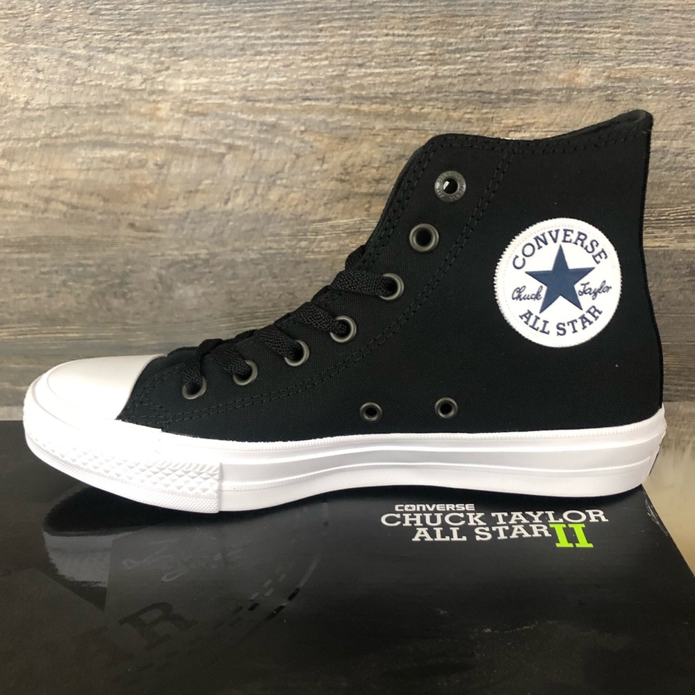 NWT Converse Chuck Taylor All Star 2 Women 8 Black